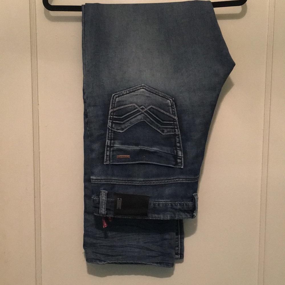 Point Zero Medium Wash Men’s Jeans